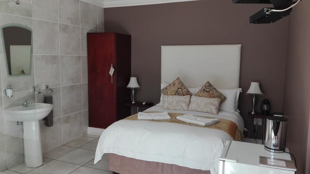 Gemutlich Guesthouse Upington Exterior photo